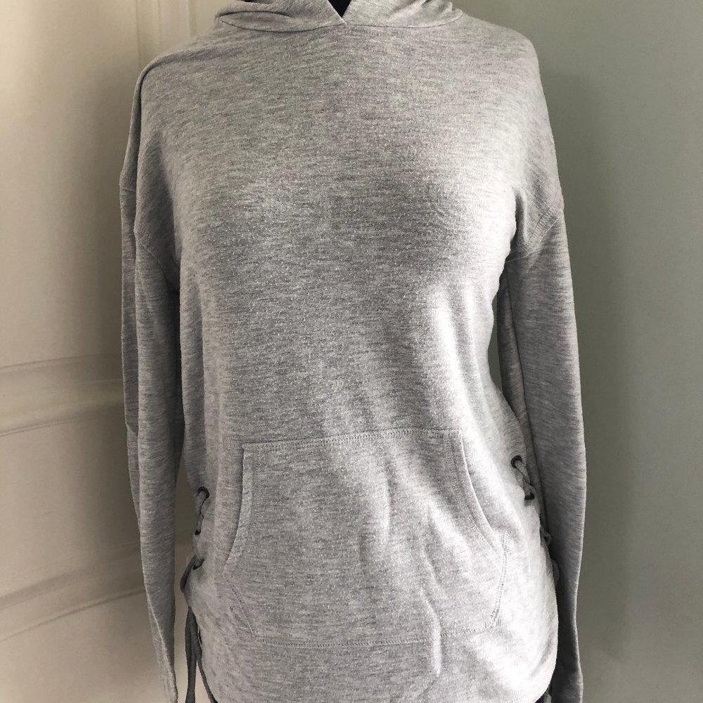 MOSSIMO SUPPLY CO Gray Sweatshirt Size XS